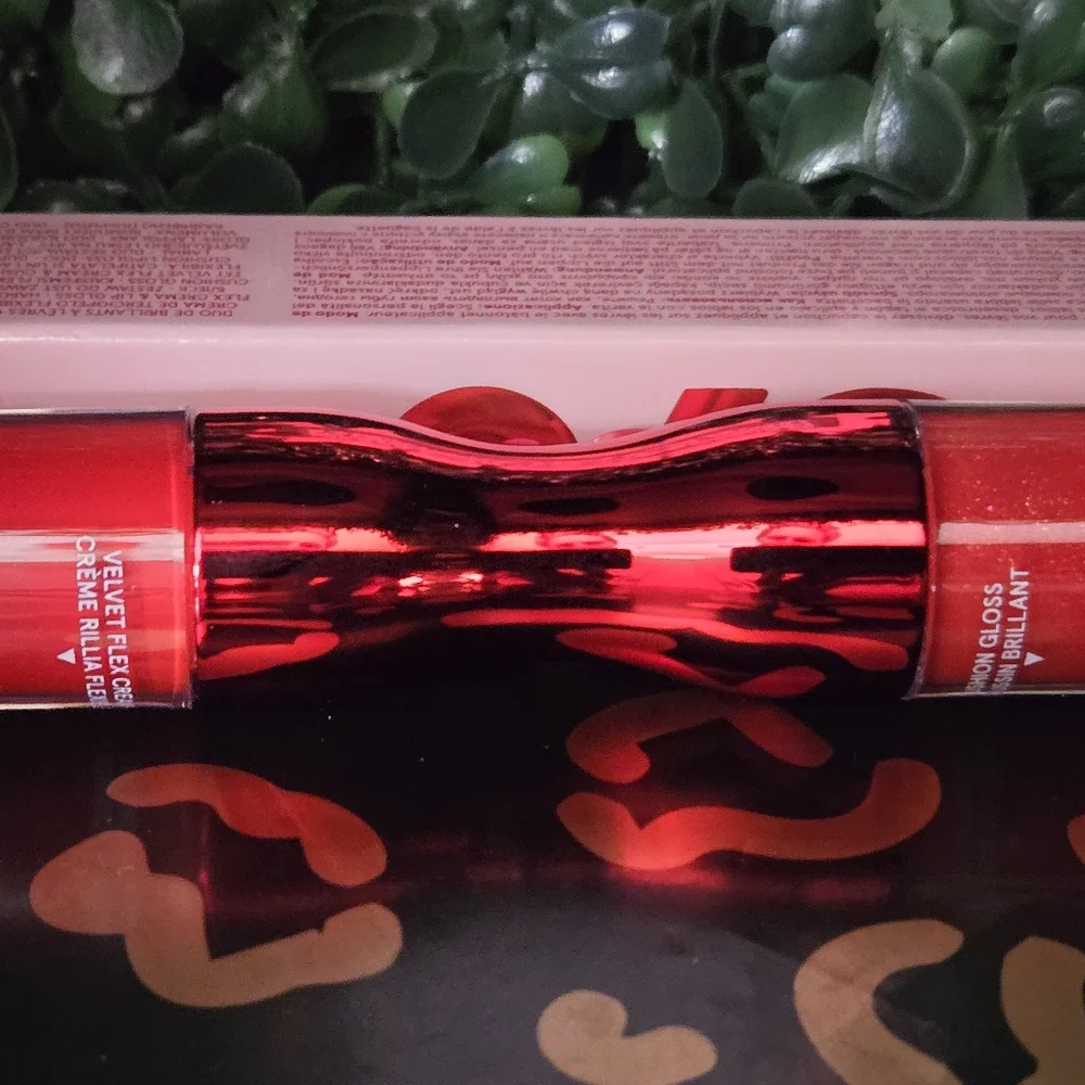 ONE/SIZE LIP SNATCHER VELVET FLEX CREAM & CUSHION GLOSS LIP DUO